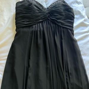 Gorgeous David’s Bridal Strapless Bridesmaid Dress